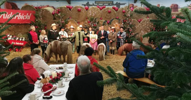 Gut Aiderbichl Christmas Magic - The most beautiful animal Christmas on German television (© Gut Aiderbichl Ballermann Ranch)
