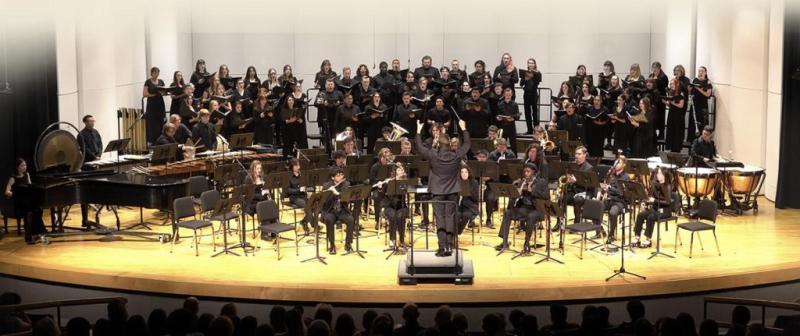 Pianist Peng Zhou Bridges Cultures Through Music and Education