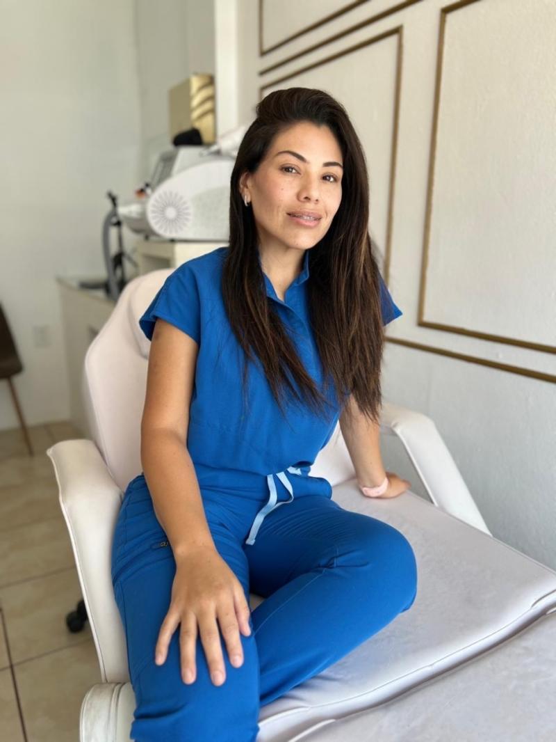 Meet Dr. GABRIELA