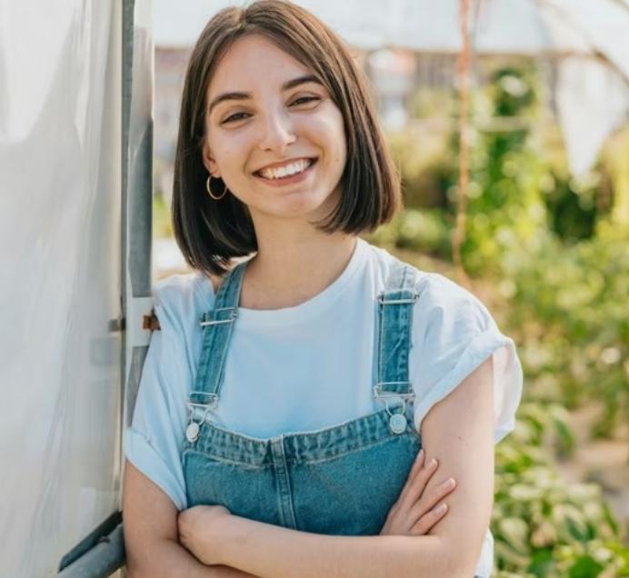 Sophia Rosing Highlights the Importance of Community Service and Giving Back