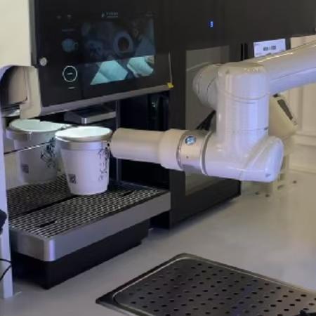 From Shenzhen to the World: The Global Rise of Anno Robot