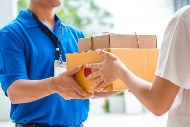 Domestic Shipping In Canada During the Canada Post Strike: Why Meest is Best Option