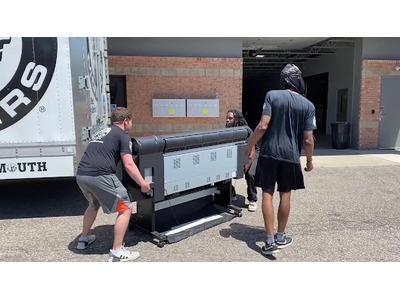 Moving Companies in Detroit See Surge in Relocations as Professional Movers Deliver 27,493 Meals to Local Food Banks