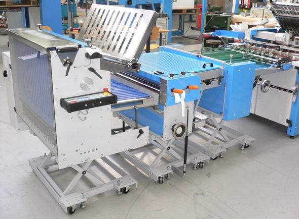 Pharmaceutical leaflets - More output by multiple up production