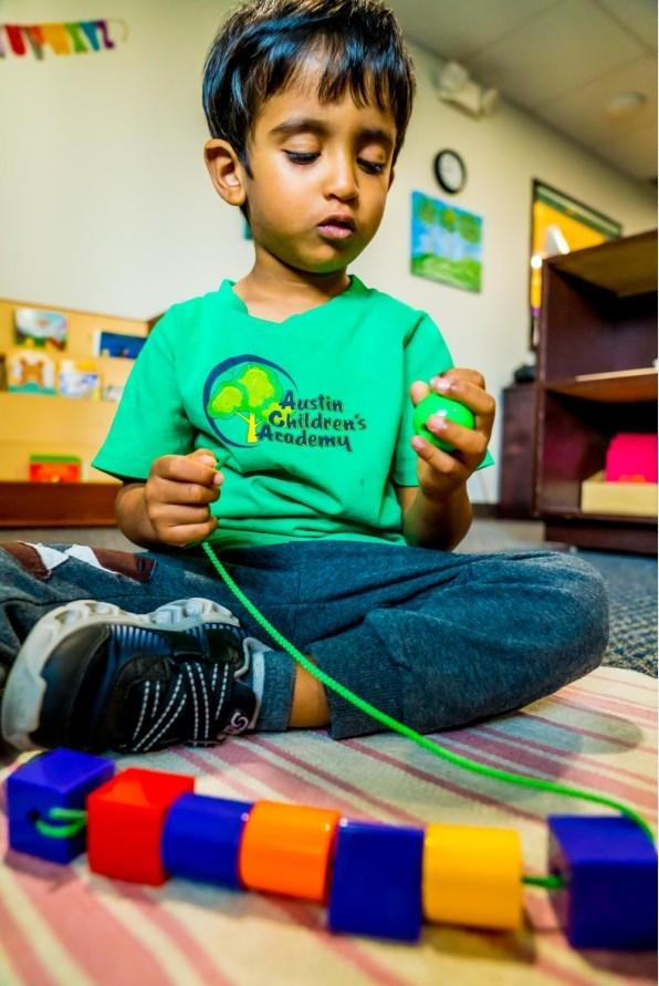 Best Bilingual School in Cedar Park, TX, Observes Families