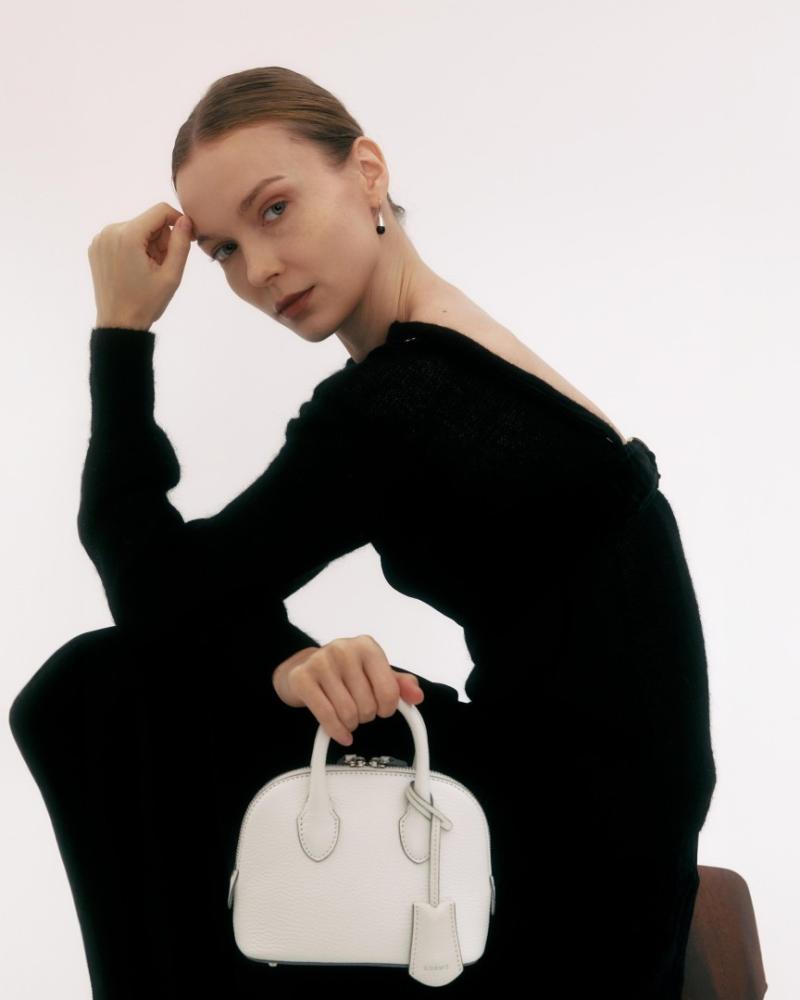 Korean Luxury Handbag Brand BORWE Gains Traction in U.S. Market