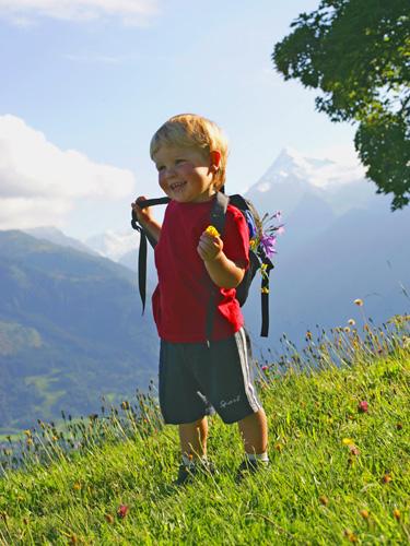 Great highlights for small guests: kids can participate in diversified events at the Hiking Season Opening of Zell am See-Kaprun.