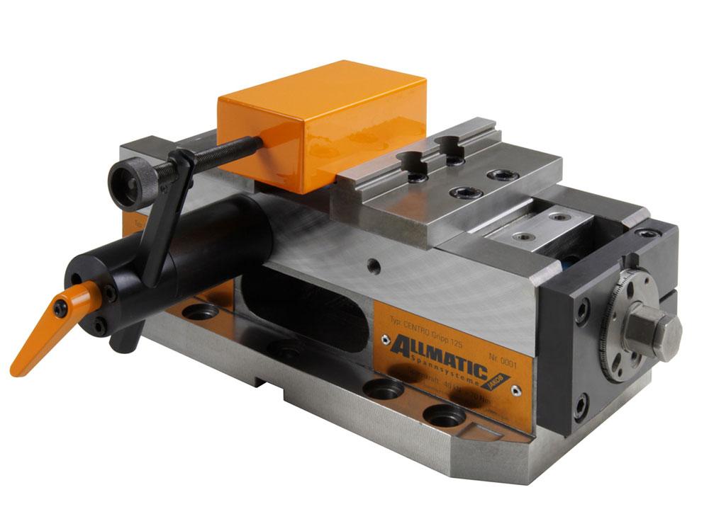 Focussing power with the new machine vice CENTRO Gripp
