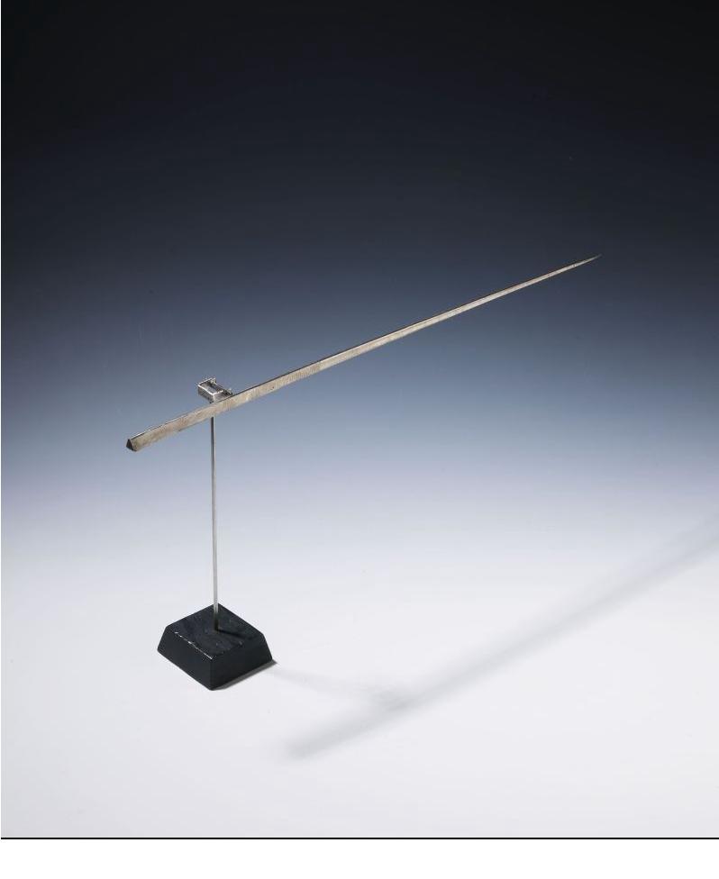 George Rickey, No title (Single line). 1964, Kinetic sculpture. Stainless steel, 8.8 x 18.5 x 2.5 in. Estimate: EUR 10.000-15.000