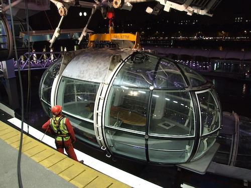 LCM Shackle Cell being Used for the Save Removal of an EDF Energy London Eye Capsule